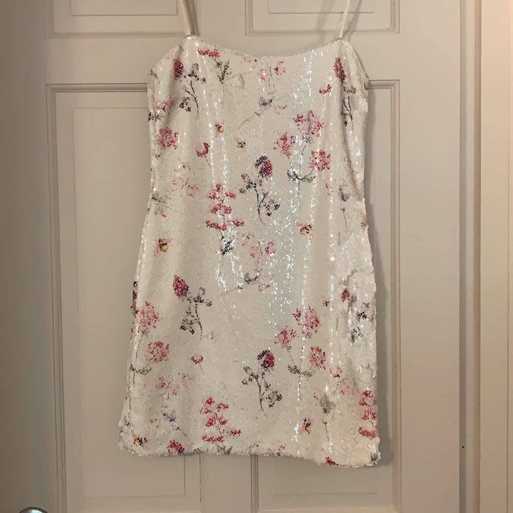 Likely sequined dress size 6 with adjustable strap